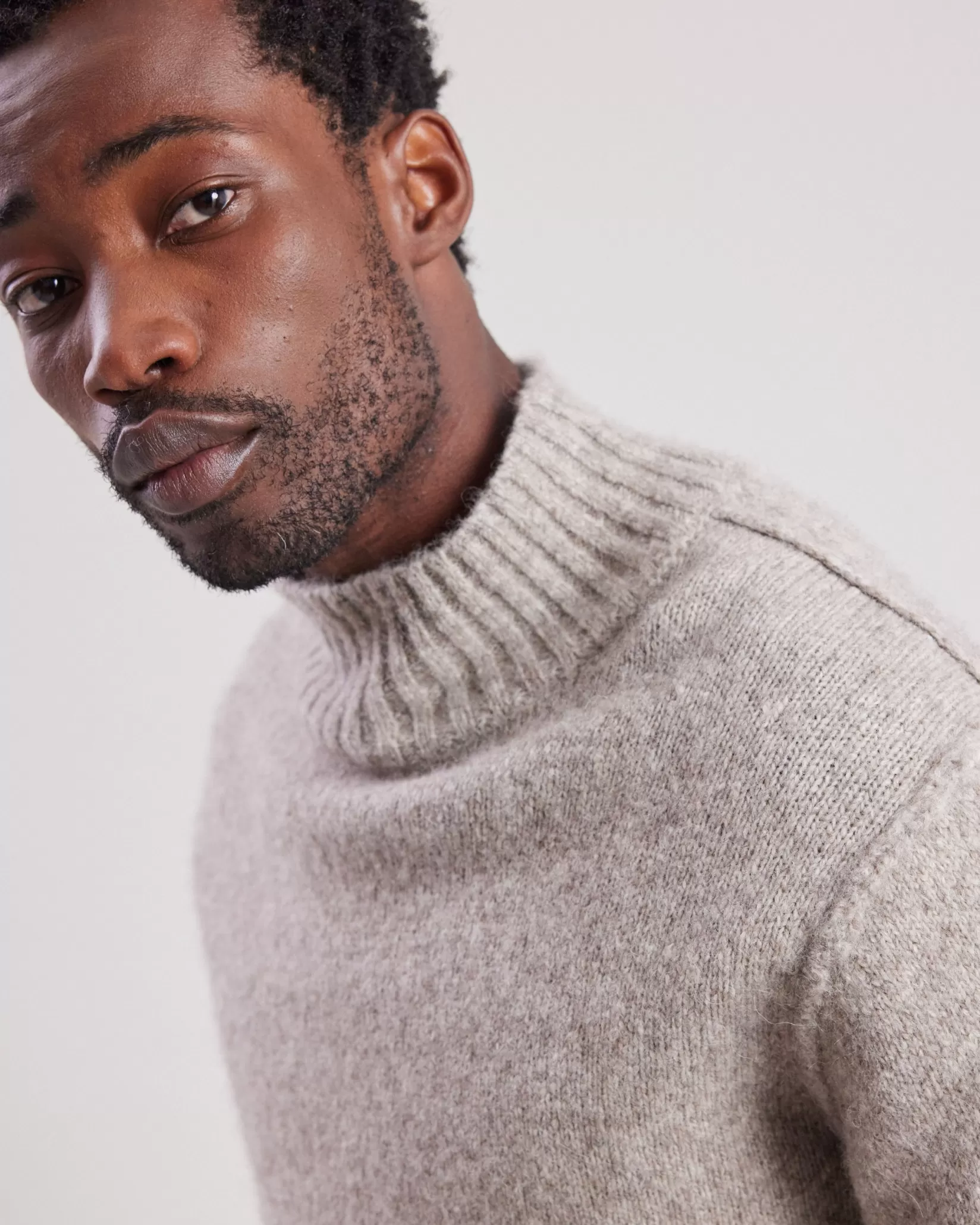 Hartford Knitwear<High Neck Sweater